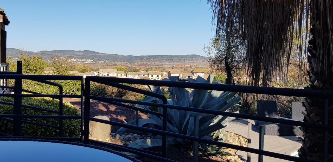 Beautiful Villa With A Stunning View Roujan المظهر الخارجي الصورة